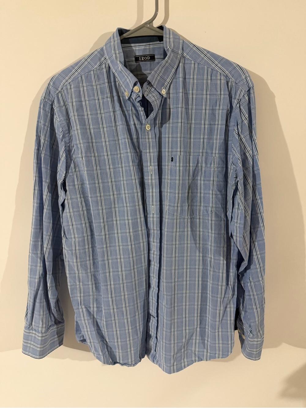 Izod Men's Blue Plaid Button-Down Shirt